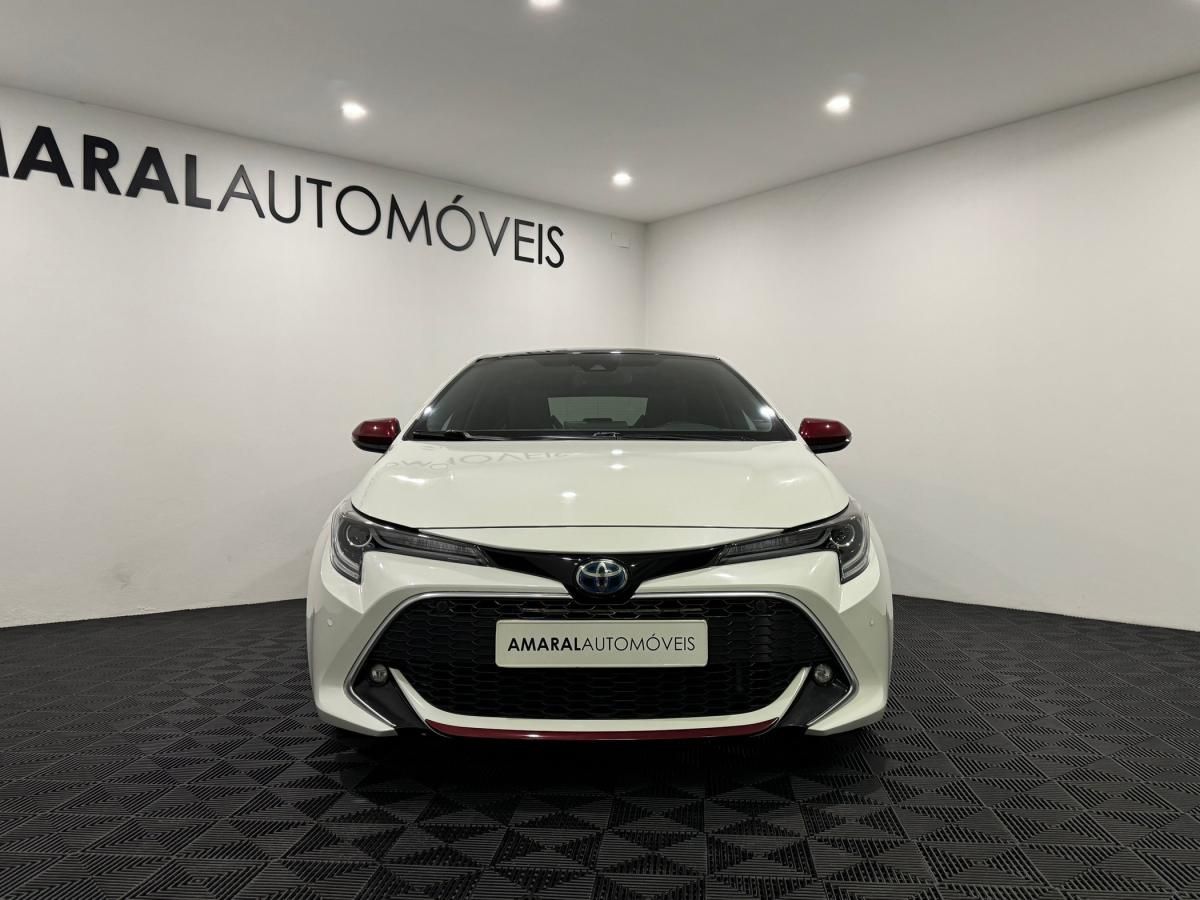 toyota-corolla-2019-hibrido-a-gasolina-1987cc