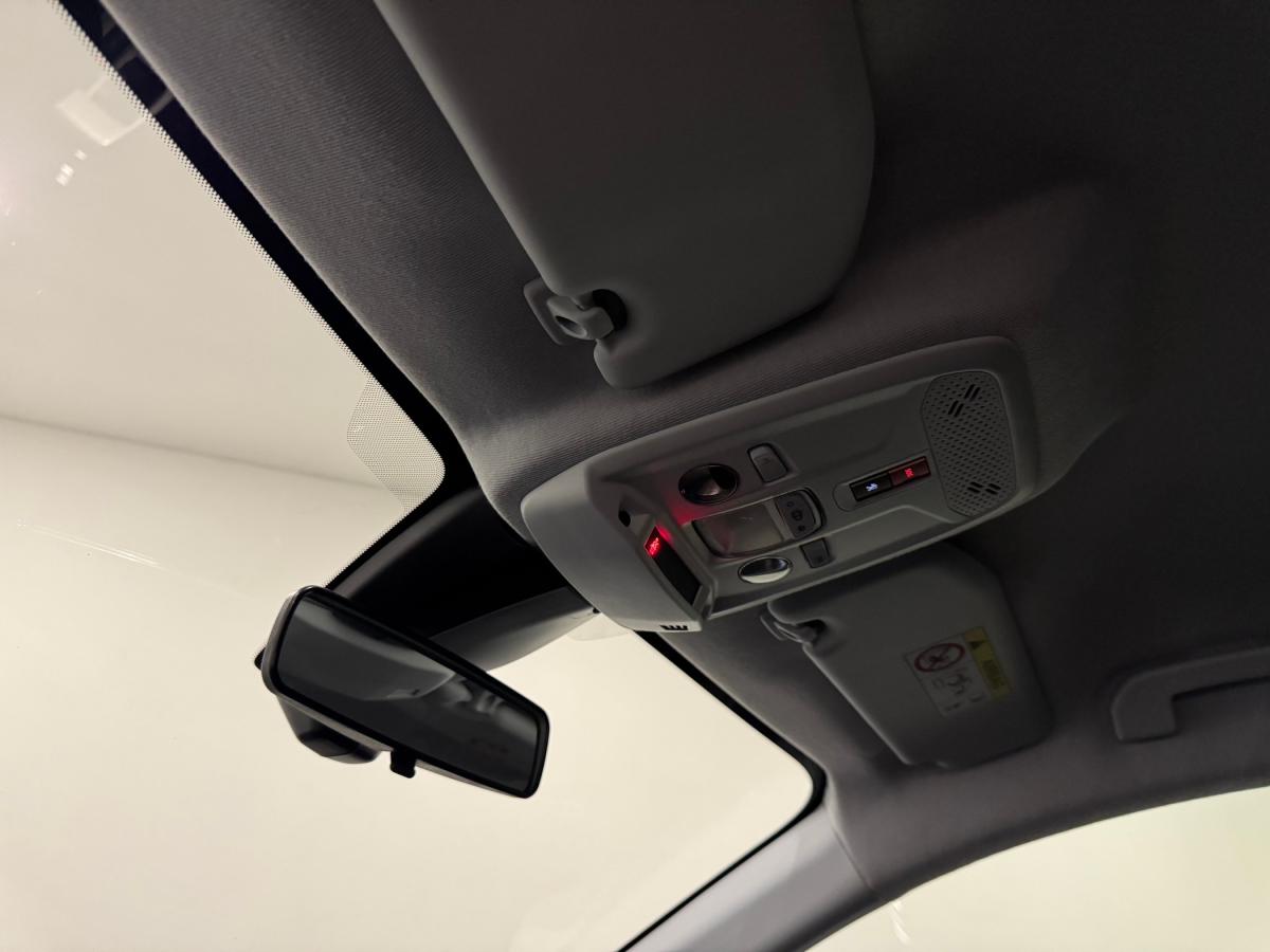peugeot-208-2023-eletrico-0cc