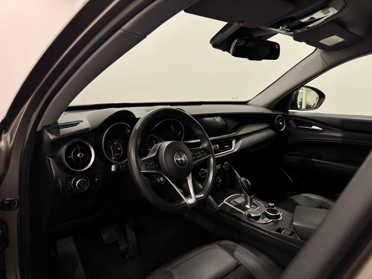 alfa-romeo-stelvio-2018-diesel-2143cc