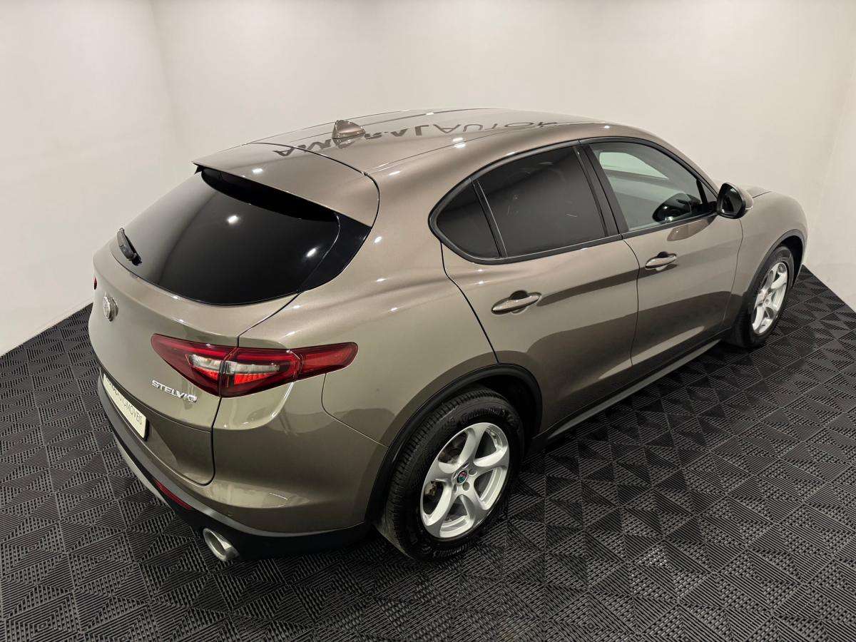 alfa-romeo-stelvio-2018-diesel-2143cc