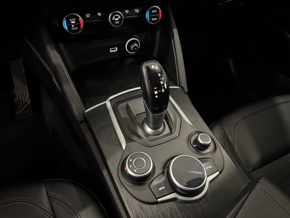alfa-romeo-stelvio-2018-diesel-2143cc