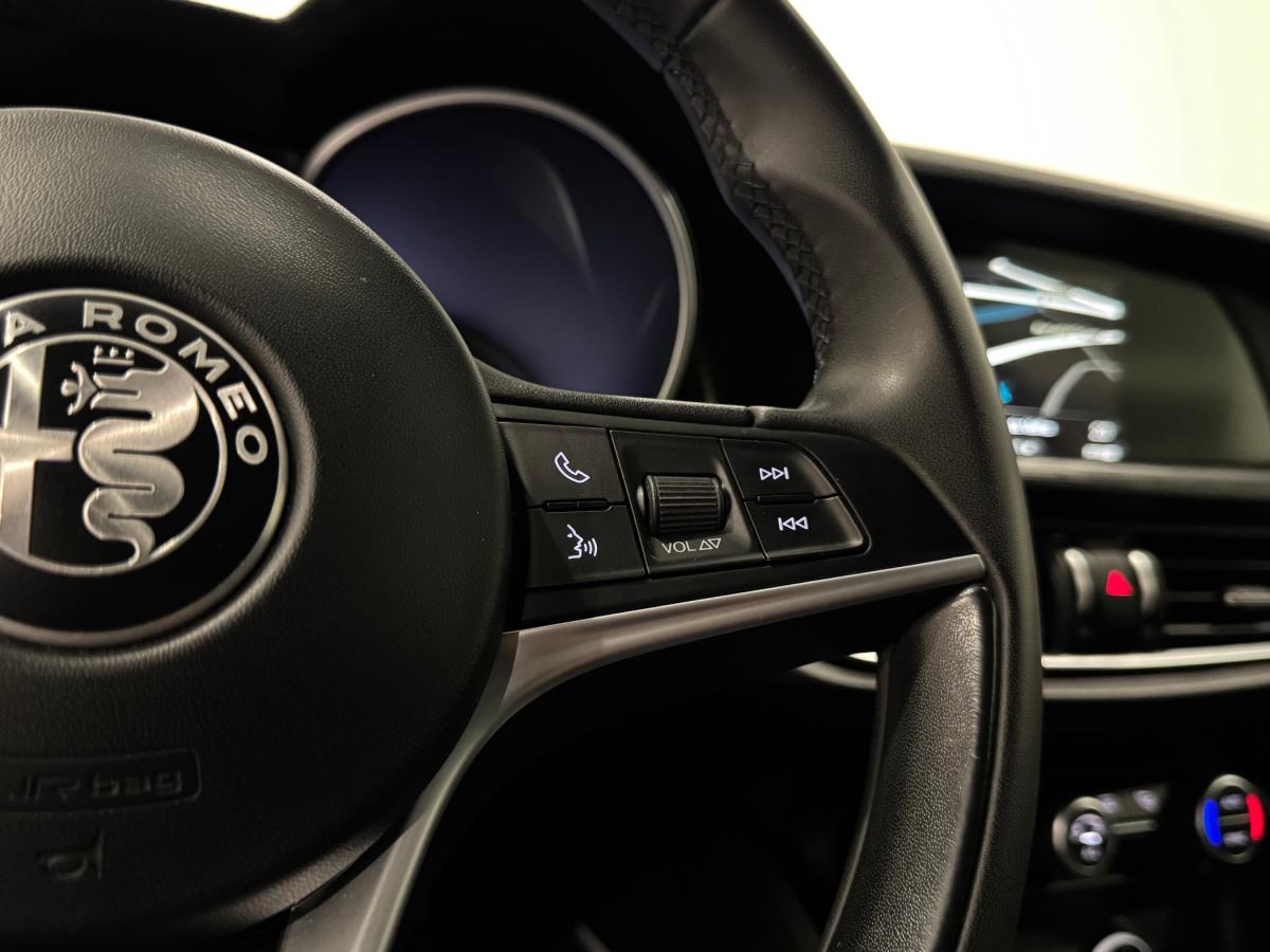 alfa-romeo-stelvio-2018-diesel-2143cc