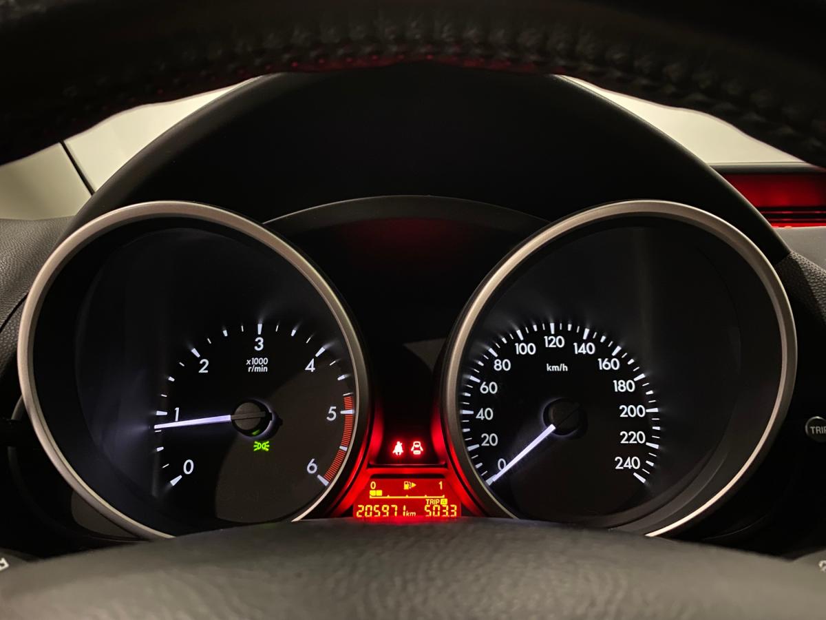 mazda-5-2012-diesel-1560cc