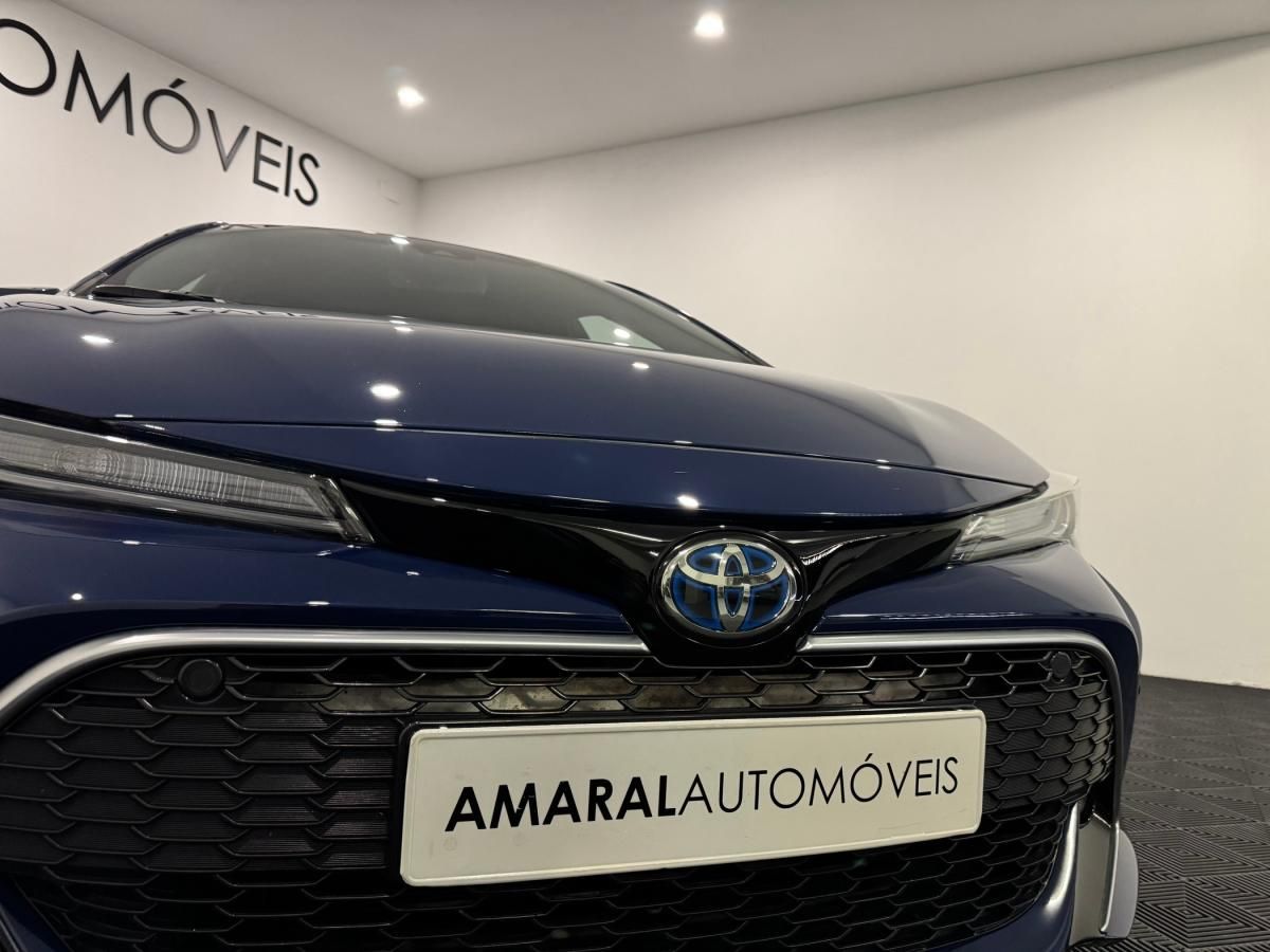 toyota-corolla-2020-hibrido-a-gasolina-1798cc
