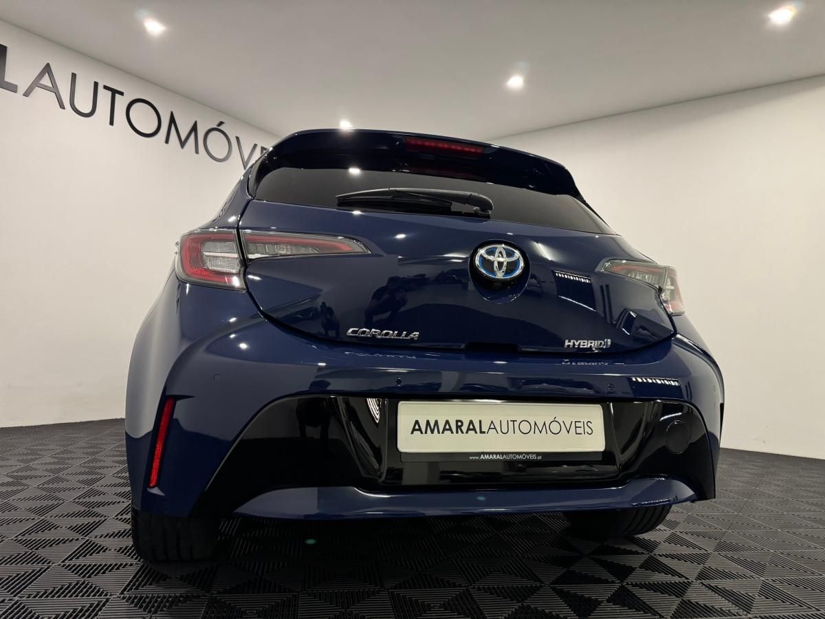 toyota-corolla-2020-hibrido-a-gasolina-1798cc