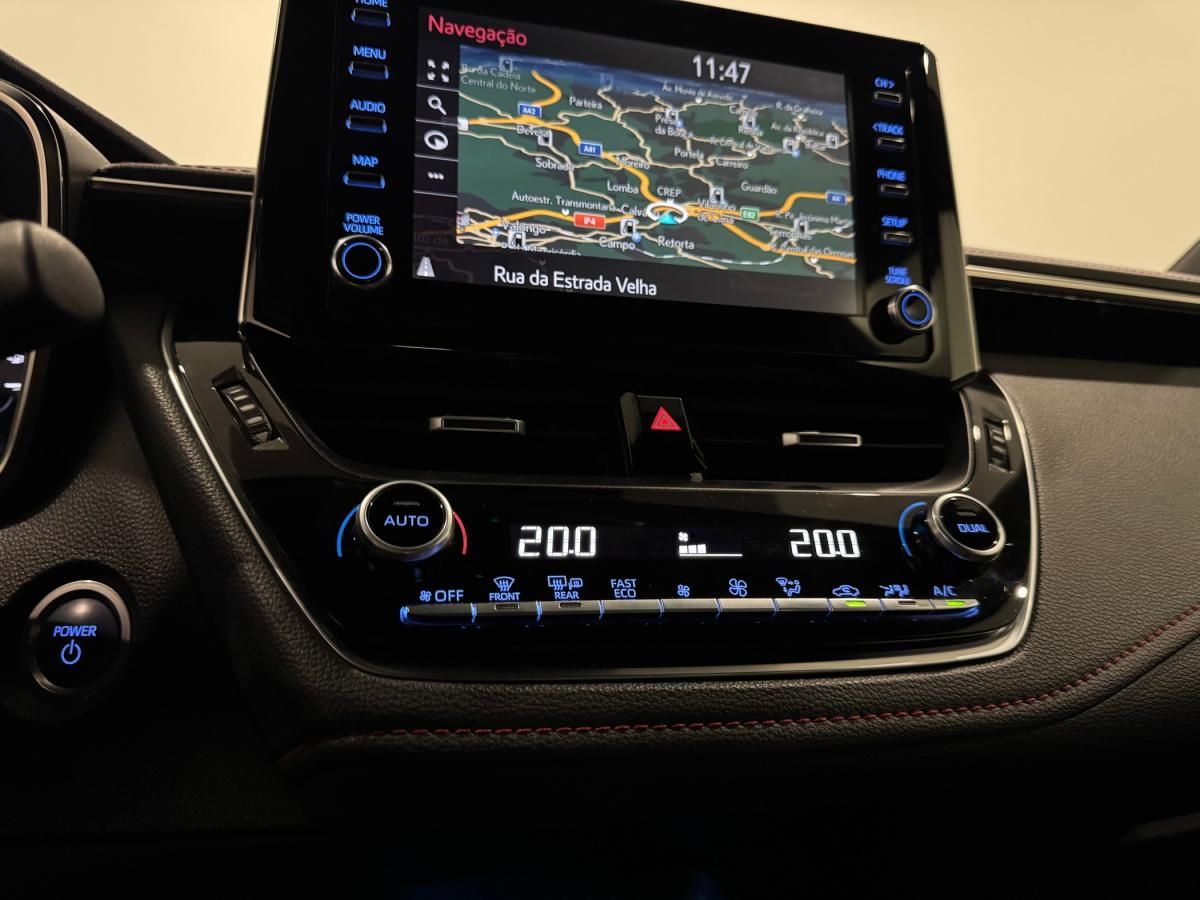 toyota-corolla-2020-hibrido-a-gasolina-1798cc
