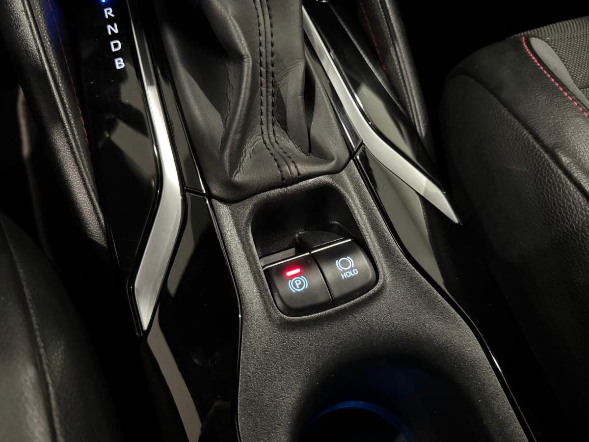 toyota-corolla-2020-hibrido-a-gasolina-1798cc