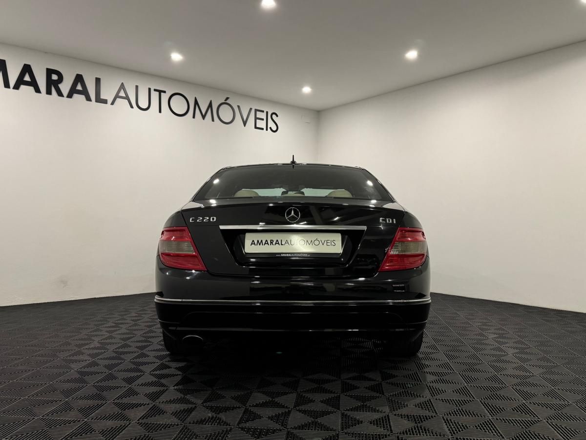 mercedes-benz-classe-c-2007-diesel-2148cc