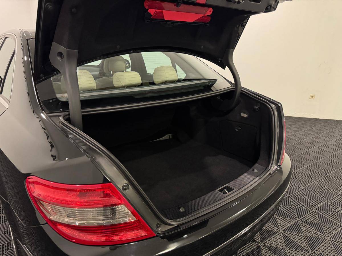 mercedes-benz-classe-c-2007-diesel-2148cc