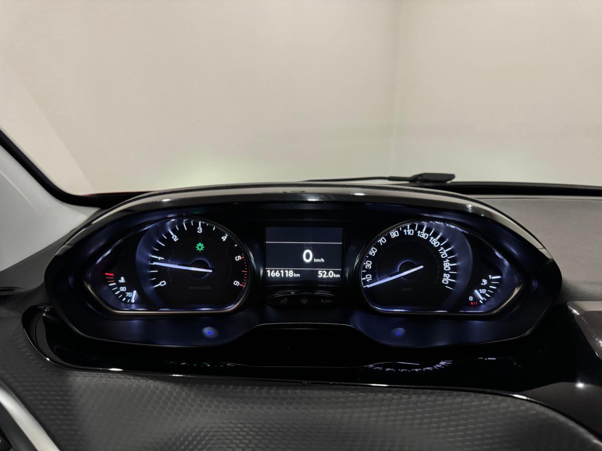 peugeot-2008-2016-diesel-1560cc