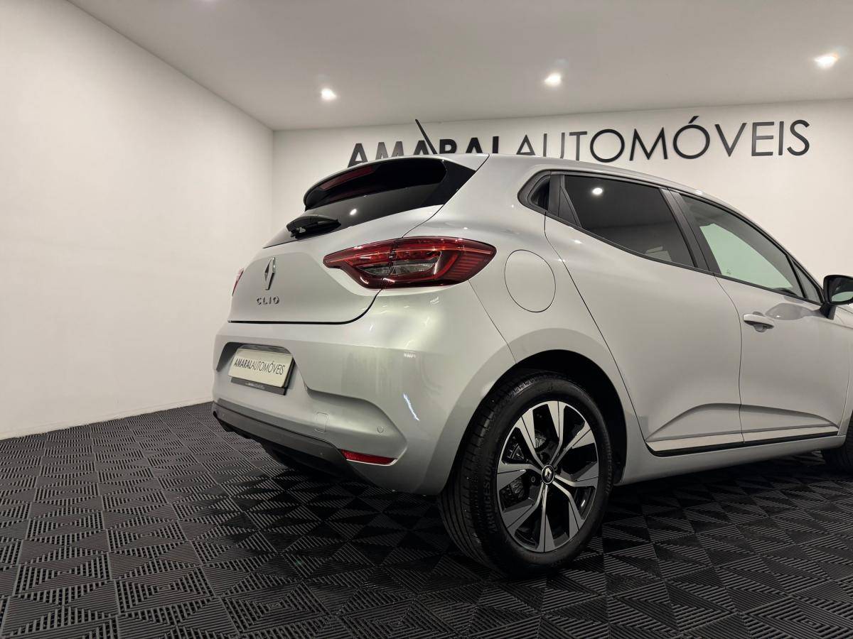renault-clio-2023-gpl-999cc