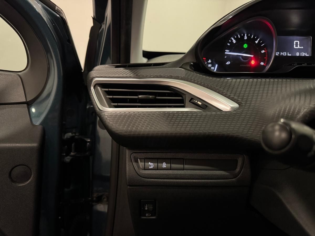 peugeot-2008-2016-diesel-1560cc