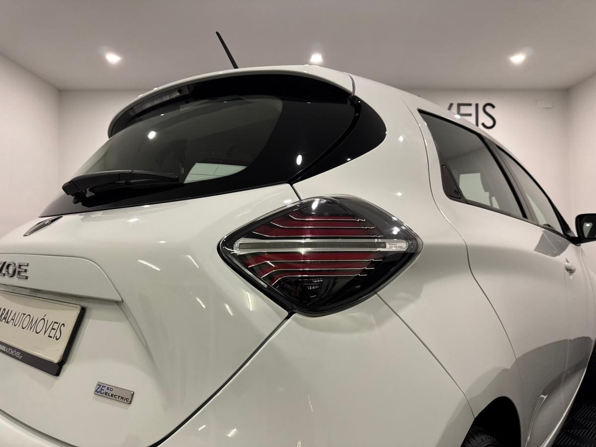 renault-zoe-2021-eletrico-500cc