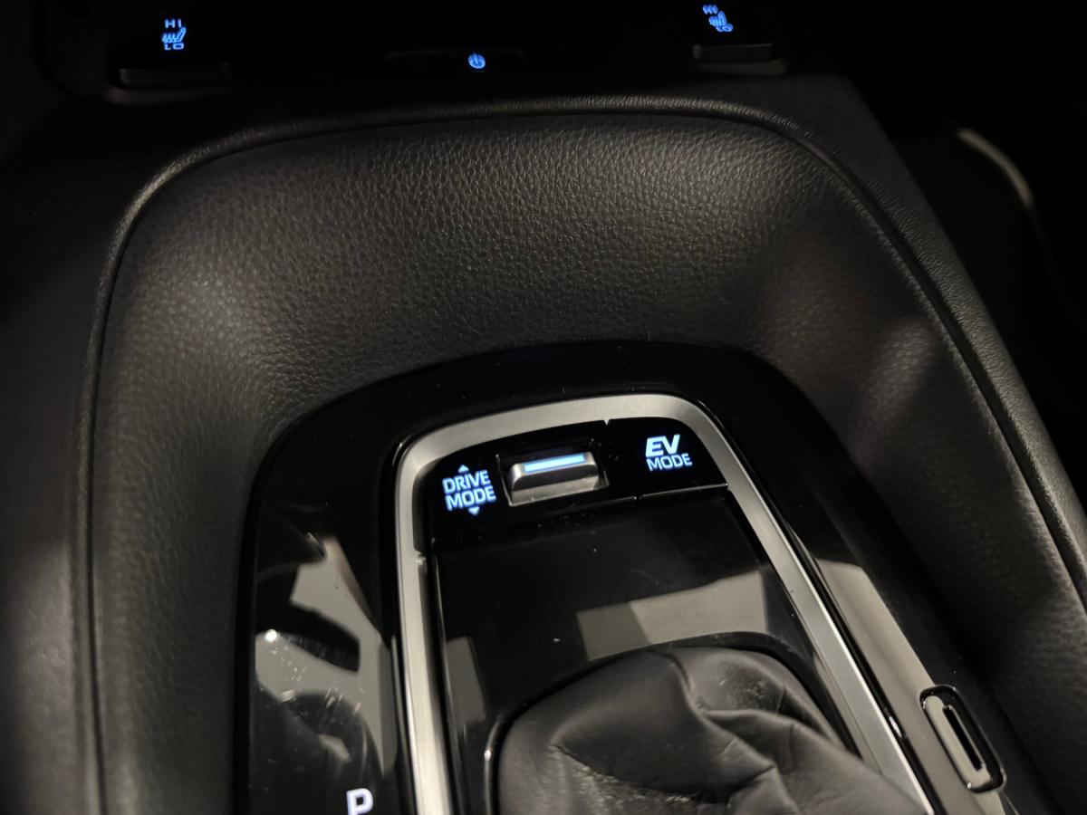 toyota-corolla-2019-hibrido-a-gasolina-1798cc