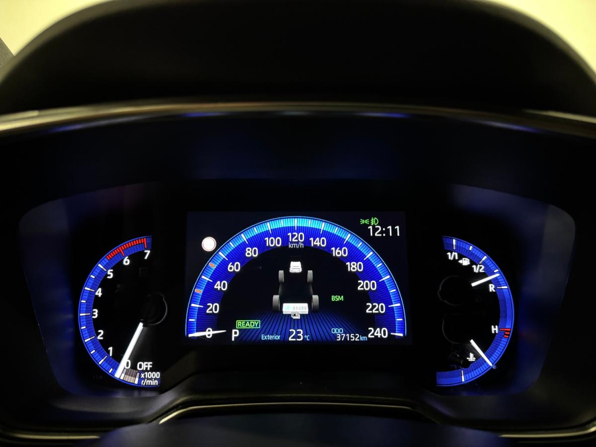 toyota-corolla-2019-hibrido-a-gasolina-1798cc