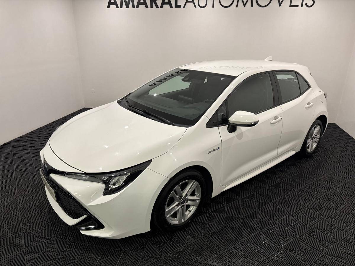 toyota-corolla-2021-hibrido-a-gasolina-1798cc