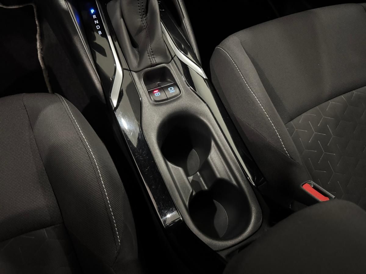 toyota-corolla-2021-hibrido-a-gasolina-1798cc