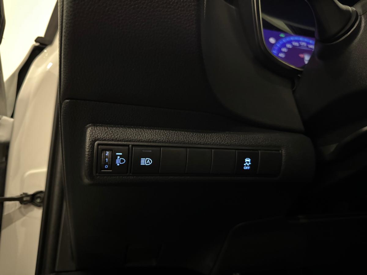 toyota-corolla-2021-hibrido-a-gasolina-1798cc