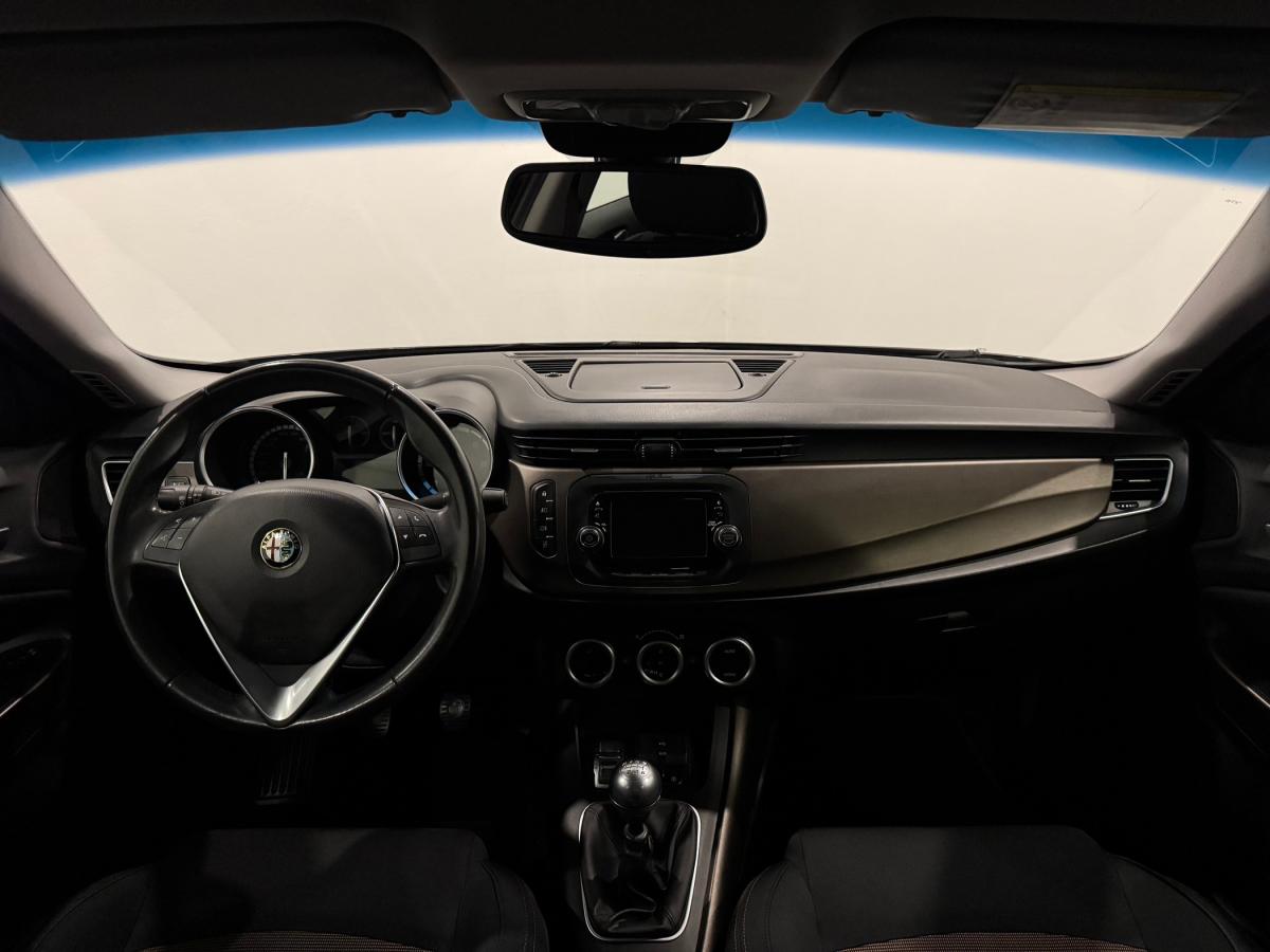 alfa-romeo-giulietta-2014-diesel-1598cc