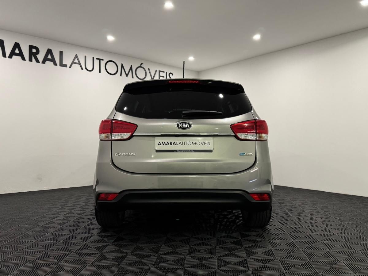kia-carens-2015-diesel-1685cc