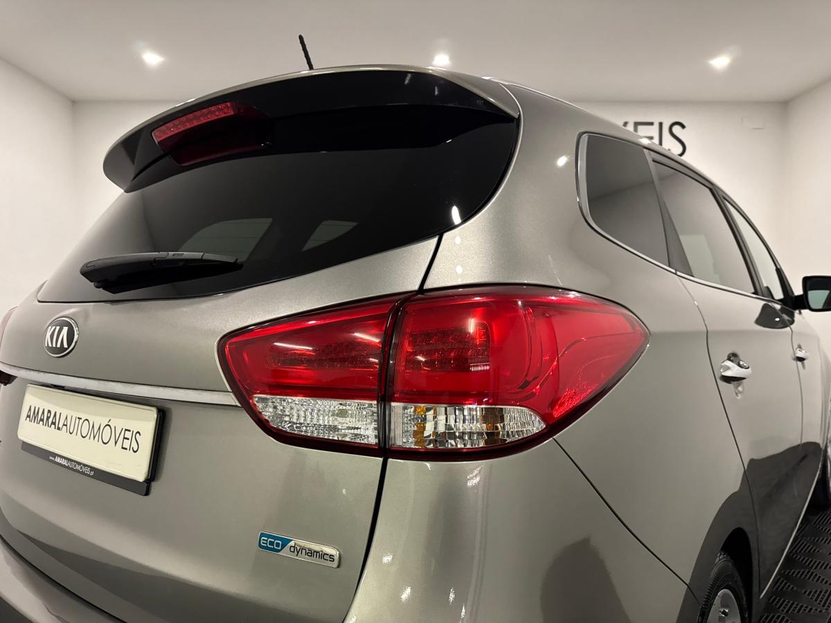 kia-carens-2015-diesel-1685cc