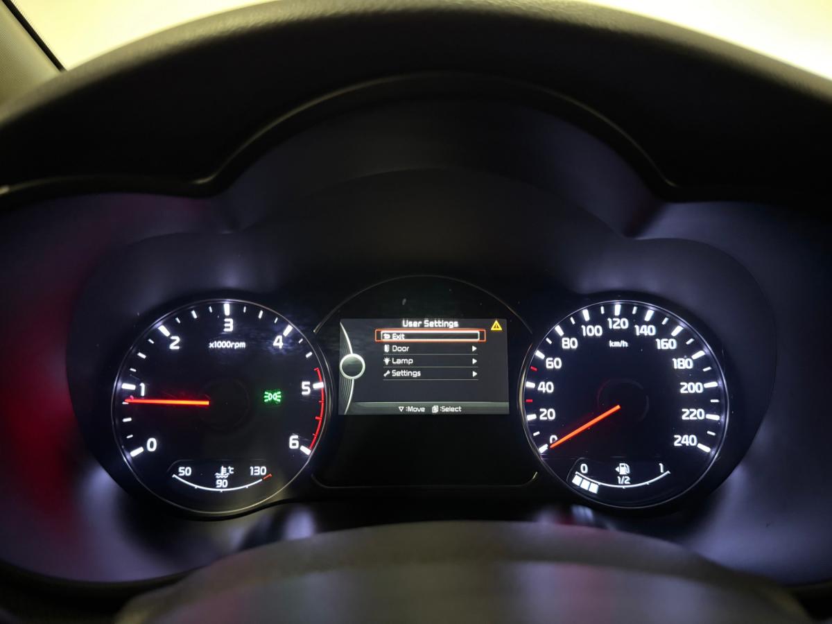 kia-carens-2015-diesel-1685cc