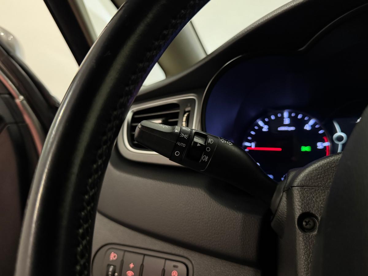 kia-carens-2015-diesel-1685cc