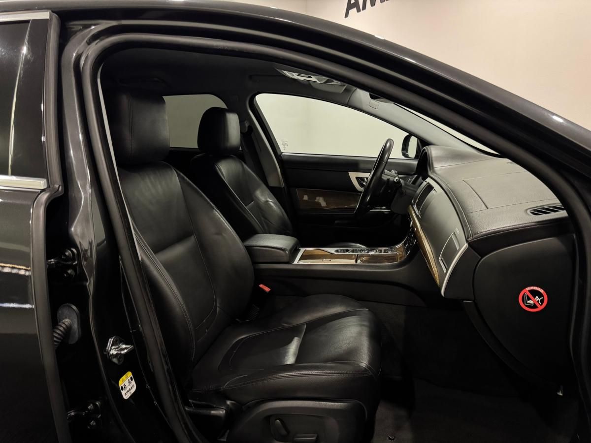 jaguar-xf-sportbrake-2014-diesel-2179cc