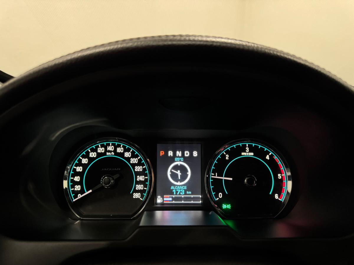 jaguar-xf-sportbrake-2014-diesel-2179cc