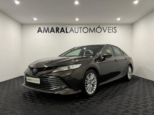toyota-camry-2019-hibrido-a-gasolina-2487cc