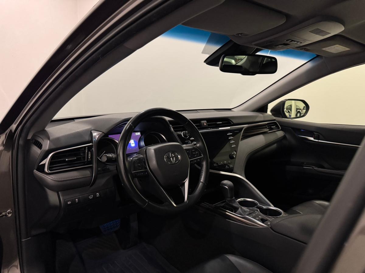 toyota-camry-2019-hibrido-a-gasolina-2487cc