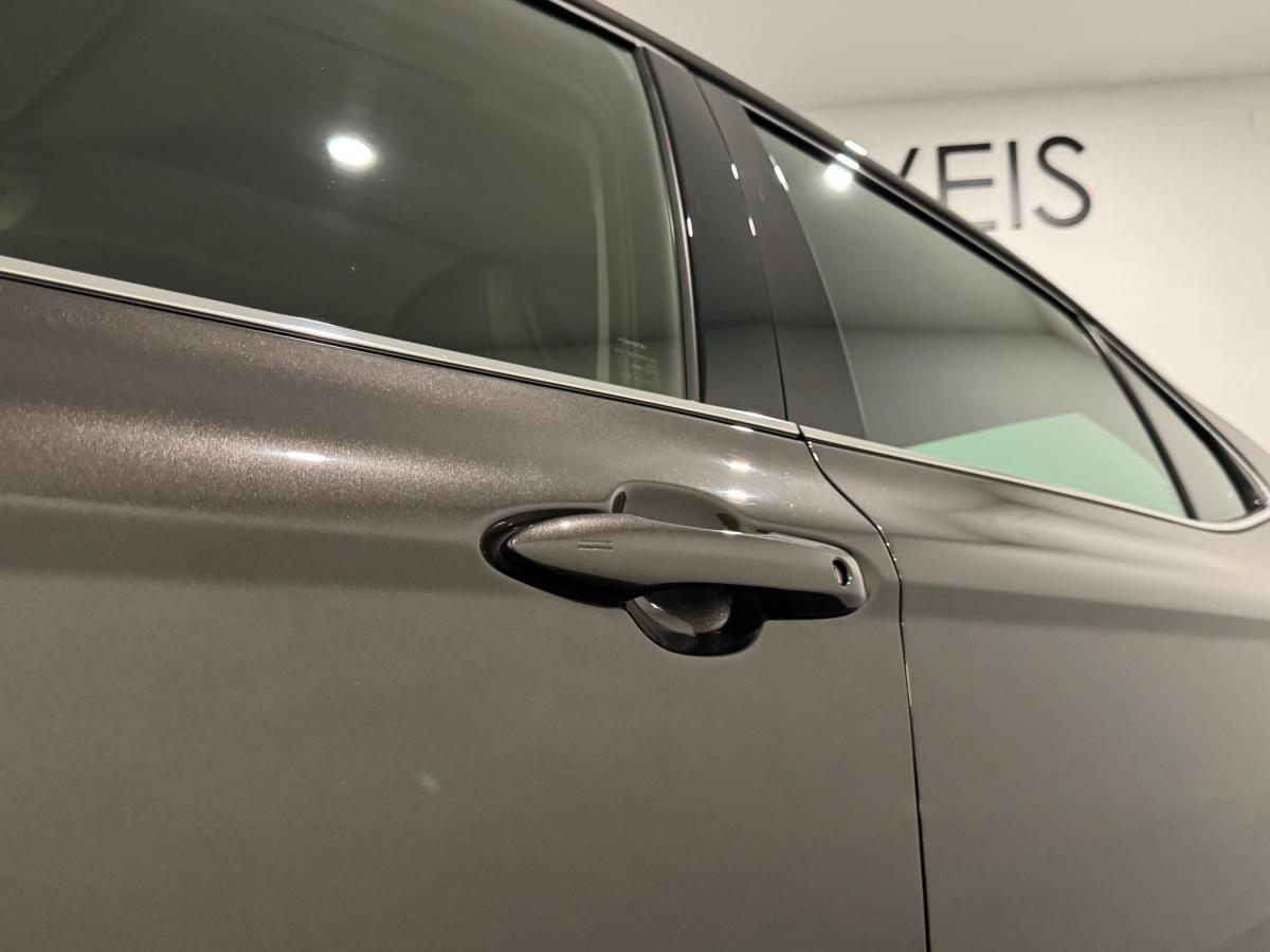 toyota-camry-2019-hibrido-a-gasolina-2487cc