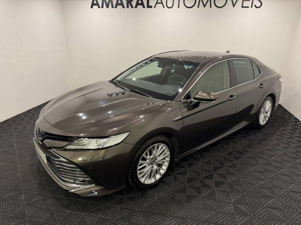 toyota-camry-2019-hibrido-a-gasolina-2487cc
