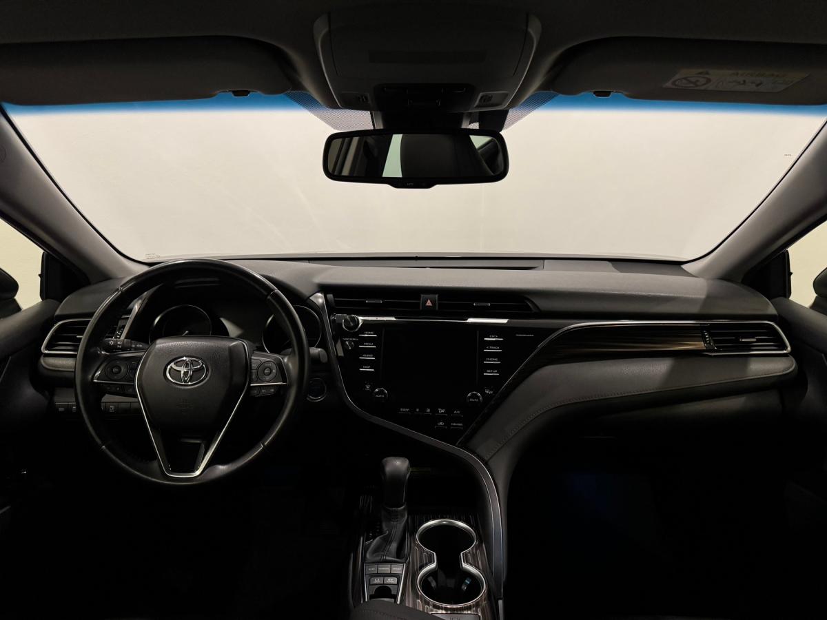 toyota-camry-2019-hibrido-a-gasolina-2487cc