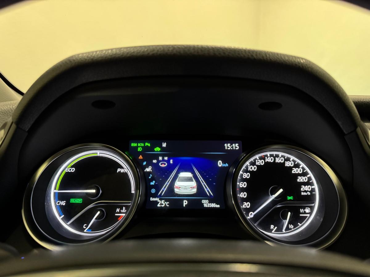 toyota-camry-2019-hibrido-a-gasolina-2487cc
