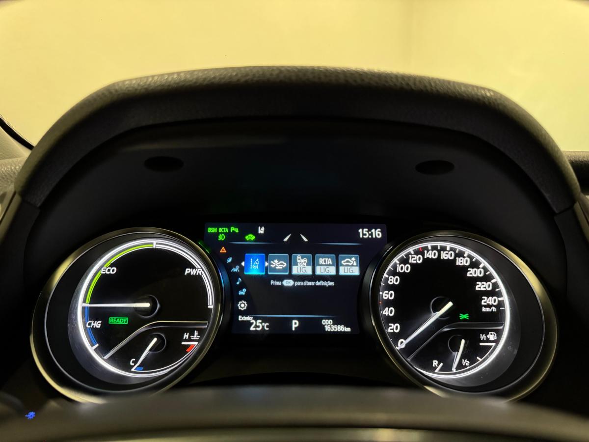 toyota-camry-2019-hibrido-a-gasolina-2487cc