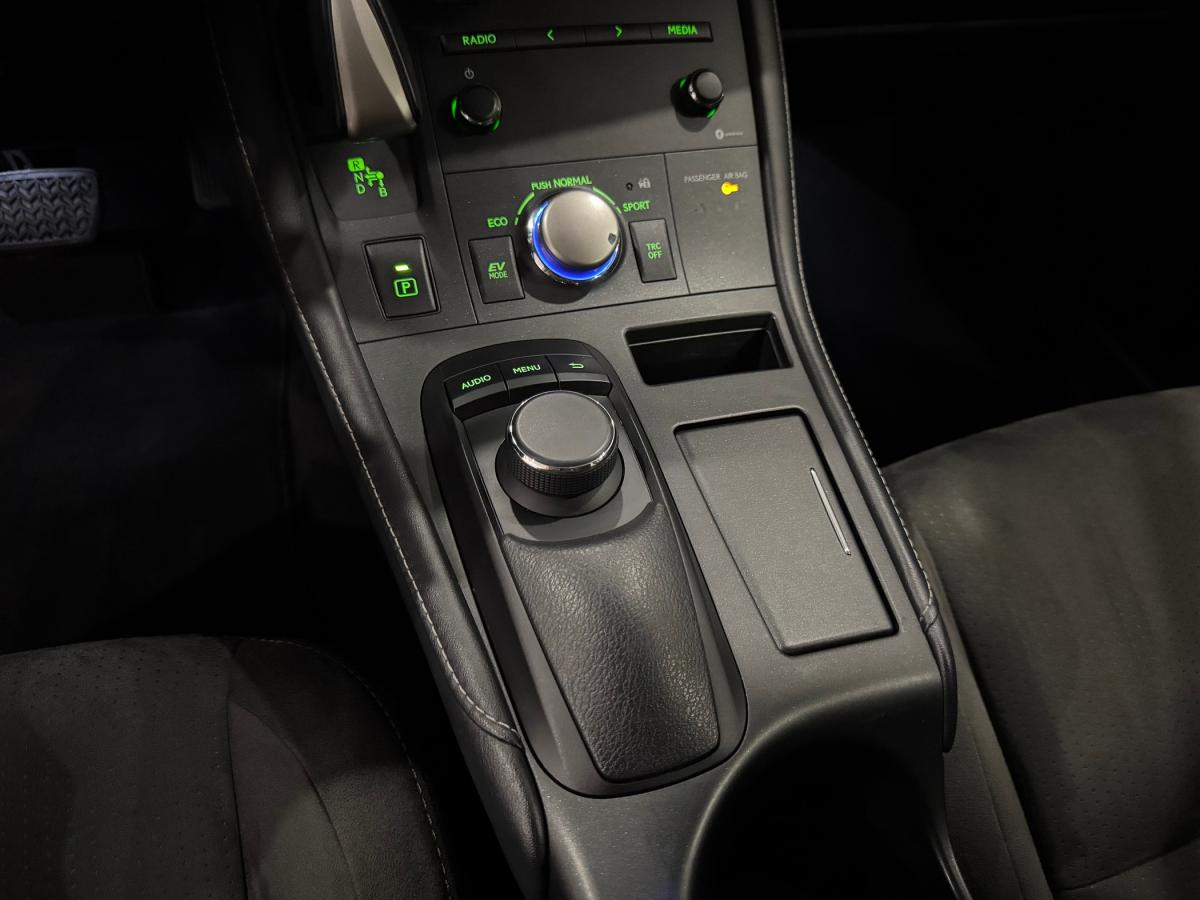 lexus-ct-200h-2020-hibrido-a-gasolina-1798cc