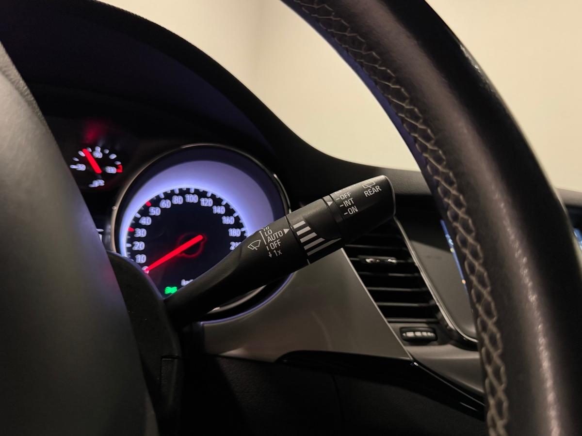 opel-astra-sport-tourer-2021-diesel-1496cc