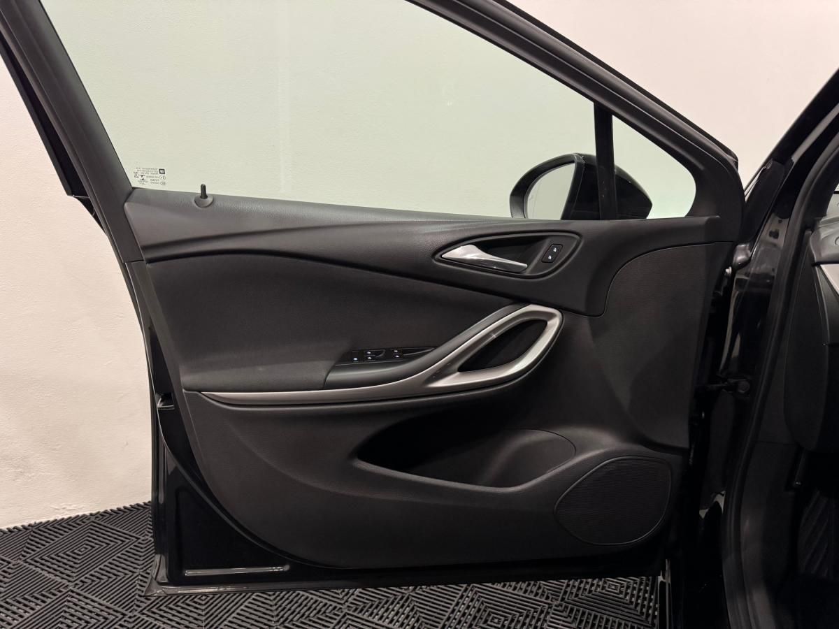 opel-astra-sport-tourer-2021-diesel-1496cc