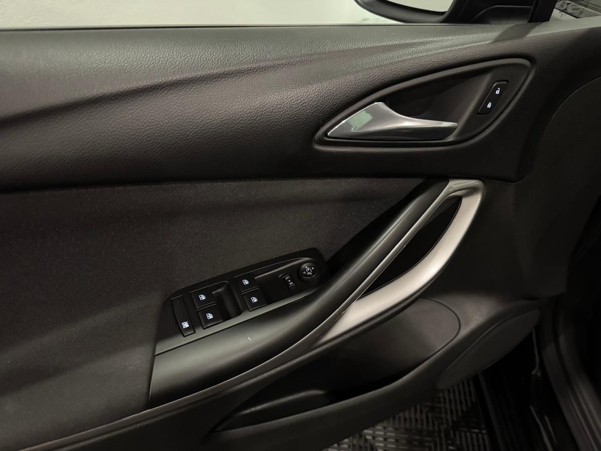 opel-astra-sport-tourer-2021-diesel-1496cc