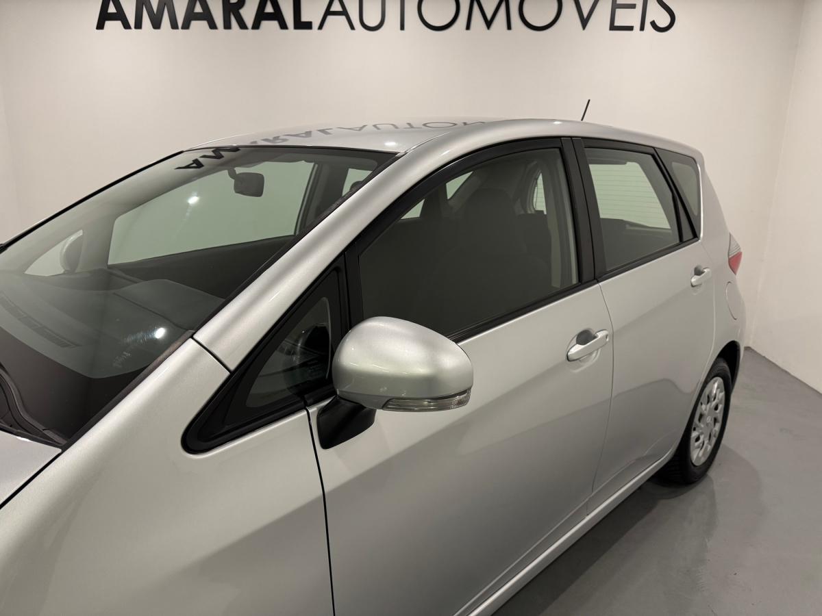 toyota-verso-s-2011-diesel-1364cc