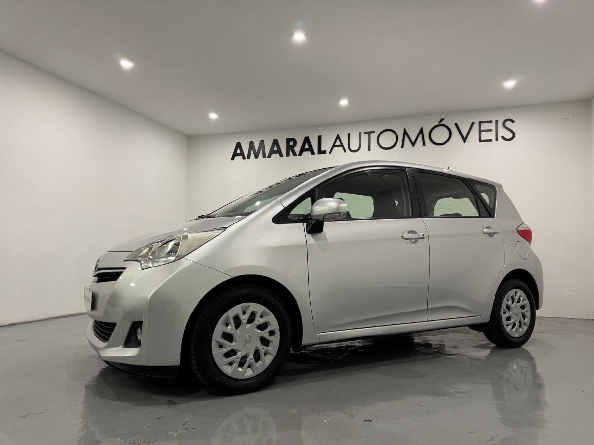 toyota-verso-s-2011-diesel-1364cc