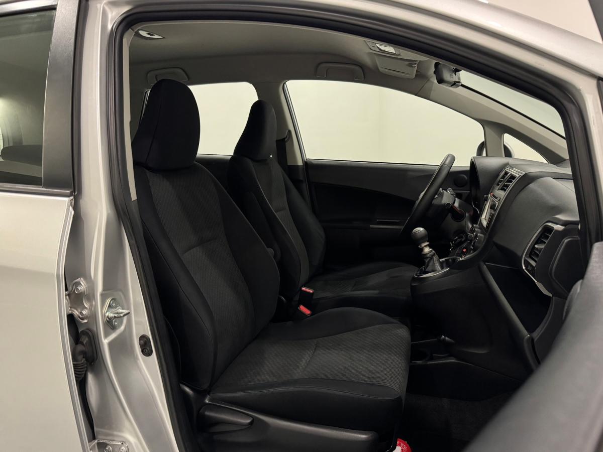 toyota-verso-s-2011-diesel-1364cc