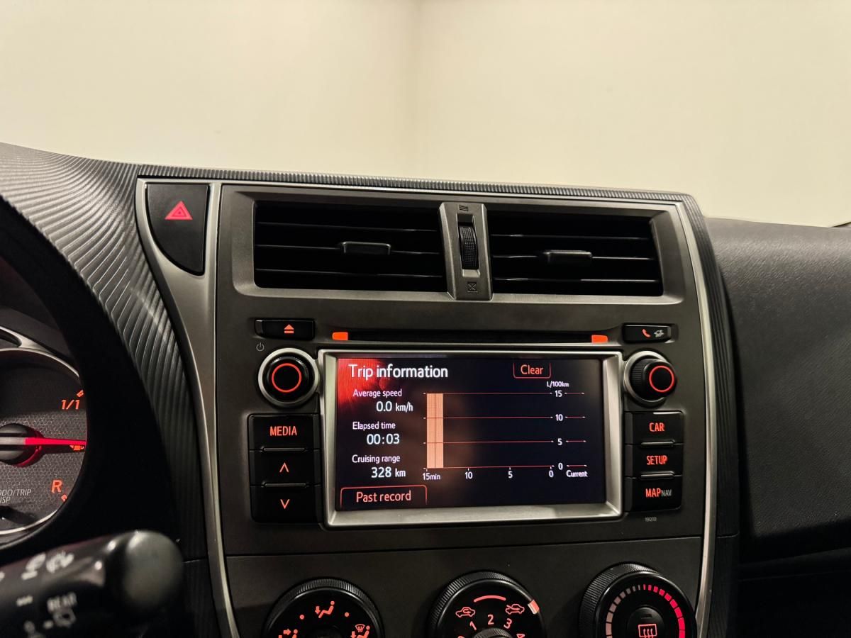 toyota-verso-s-2011-diesel-1364cc