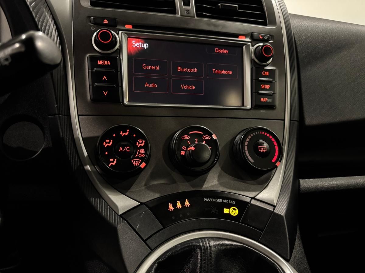 toyota-verso-s-2011-diesel-1364cc