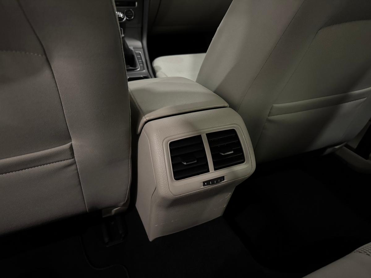 volkswagen-golf-2013-diesel-1968cc