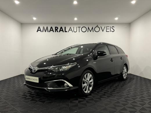 toyota-auris-touring-sports-2018-hibrido-a-gasolina-1798cc