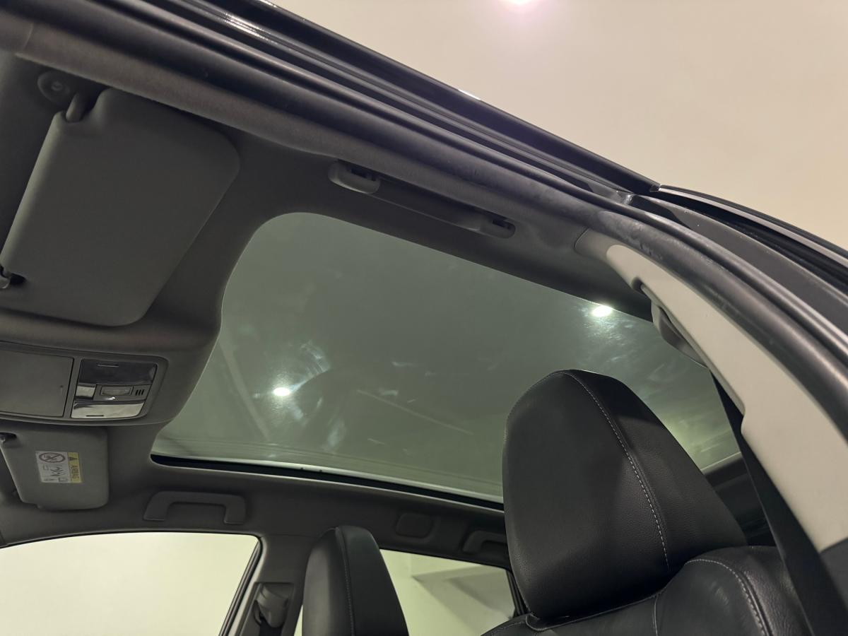 toyota-auris-touring-sports-2018-hibrido-a-gasolina-1798cc