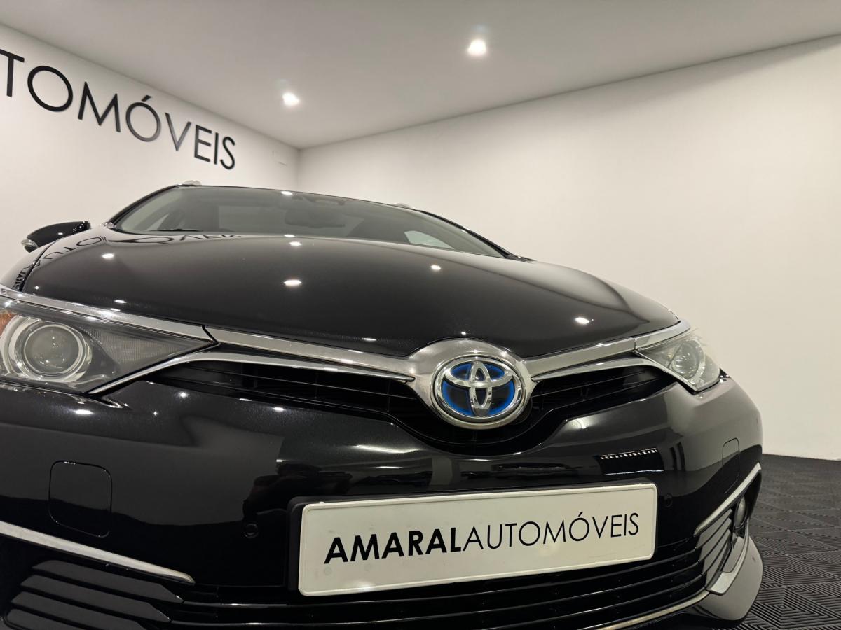 toyota-auris-touring-sports-2018-hibrido-a-gasolina-1798cc