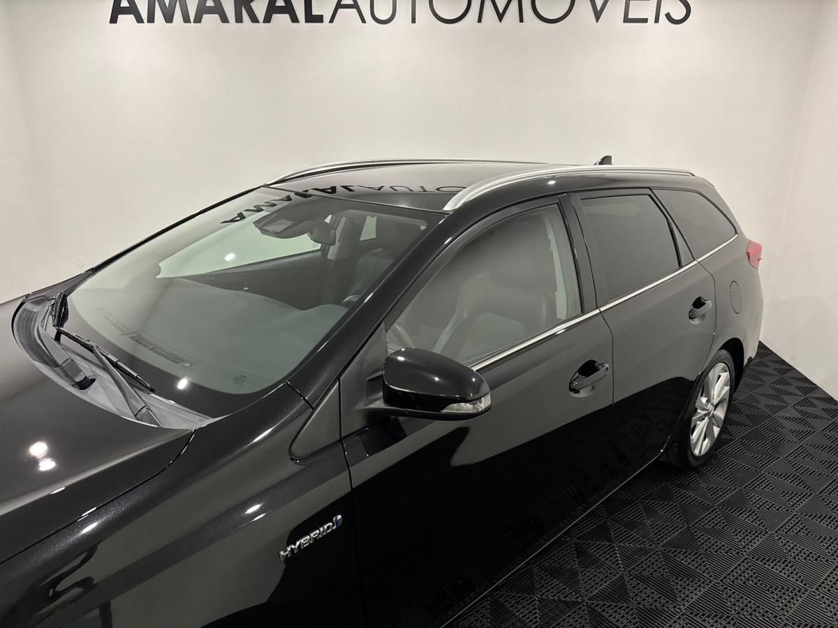 toyota-auris-touring-sports-2018-hibrido-a-gasolina-1798cc